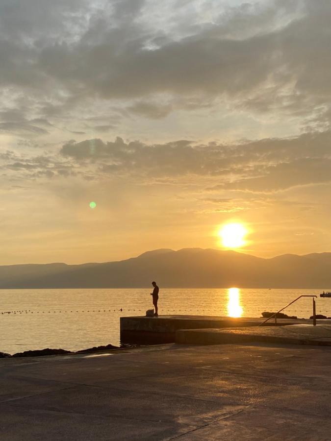 Volcano Rijeka Exterior photo